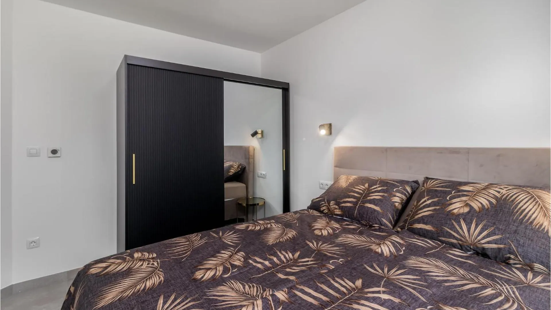 3 Bedroom Stunning Apartment In Kostrena