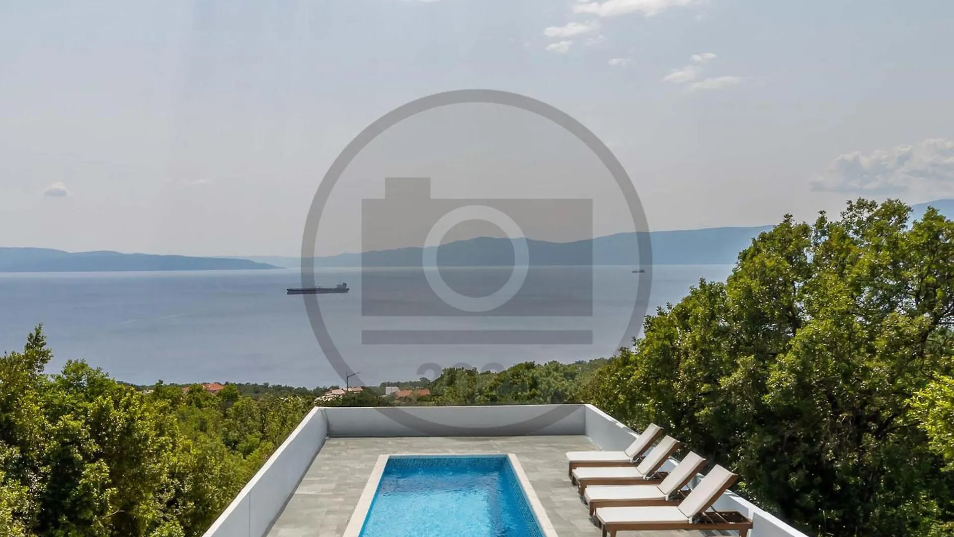 3 Bedroom Stunning Apartment In Kostrena Kroatië
