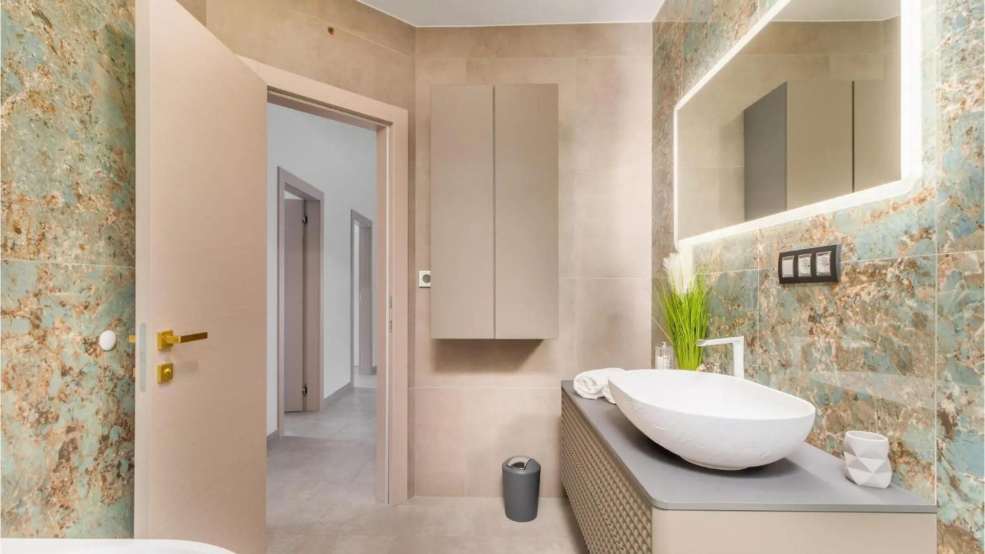 3 Bedroom Stunning Apartment In Kostrena Croatia