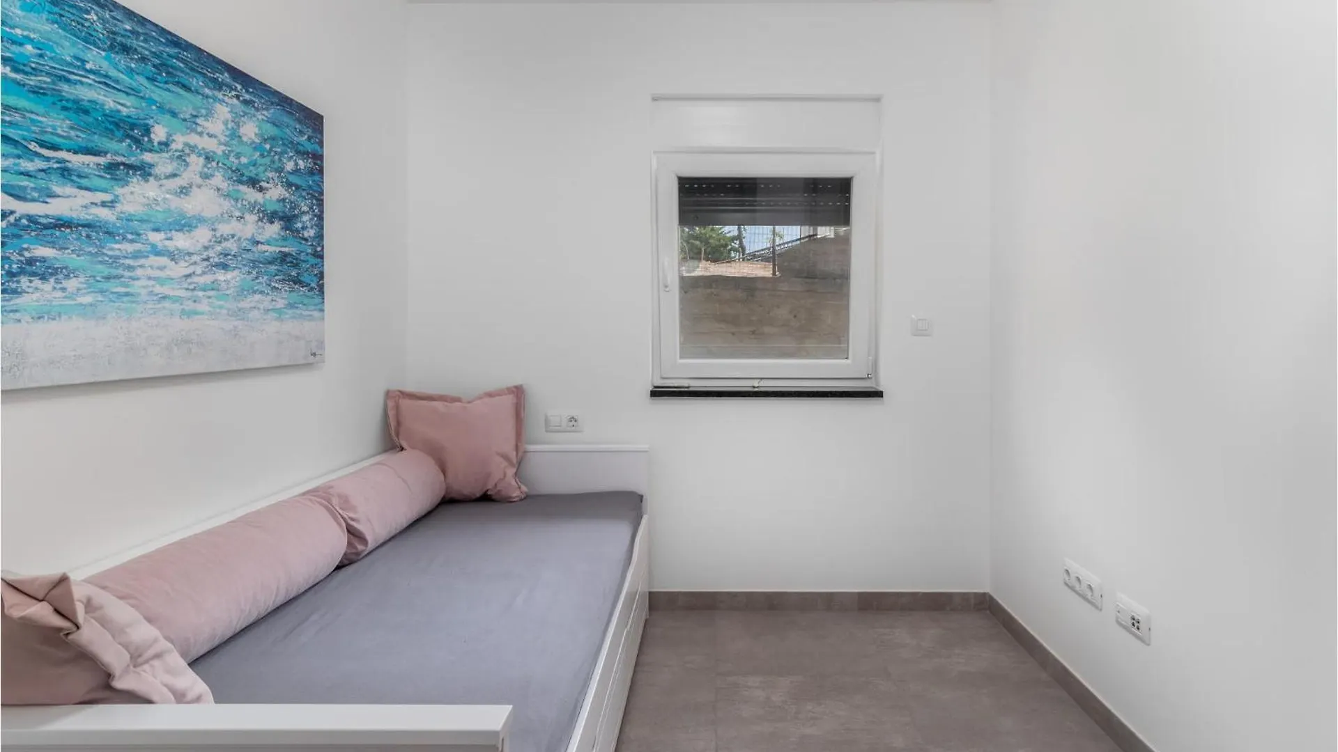 3 Bedroom Stunning Apartment In Kostrena
